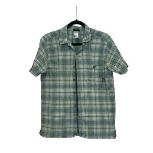 Patagonia Men’s Organic Cotton Button Up Tee